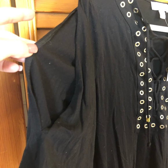 Top - Picture 3 of 3